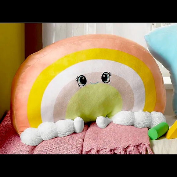 NWT Pillow Rainbow Super Soft and Extra Large size. - Picture 9 of 9